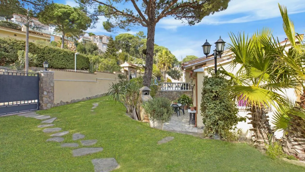 Villa Crisa - Lloret De Mar Spain